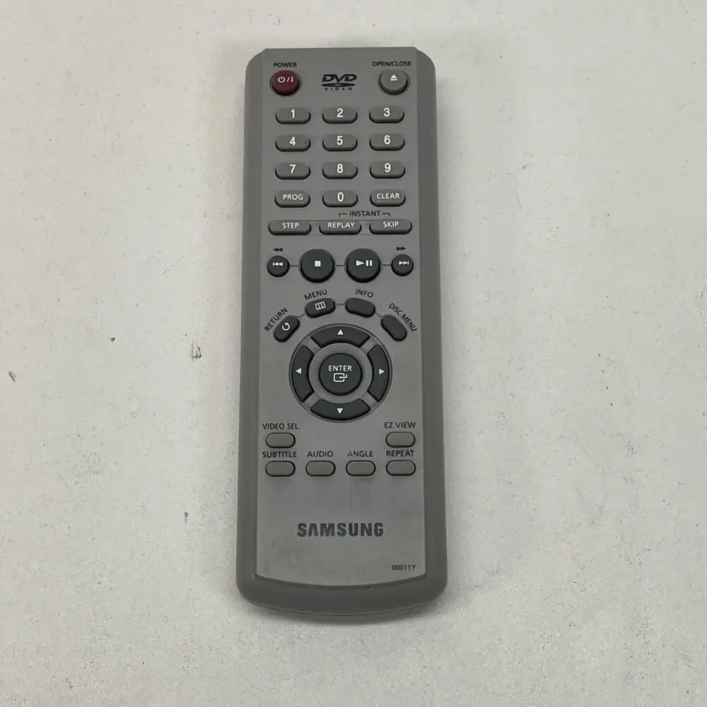 SAMSUNG DVD-HD755 Hi-Def Conversion DVD-Video, Video CD,& CD-R/RW HDMI W/ Remote